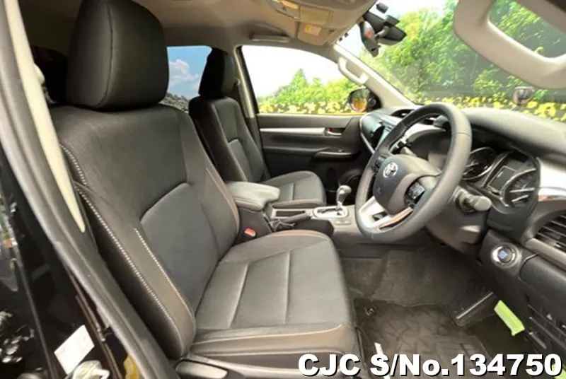 Toyota Hilux in Black for Sale Image 9