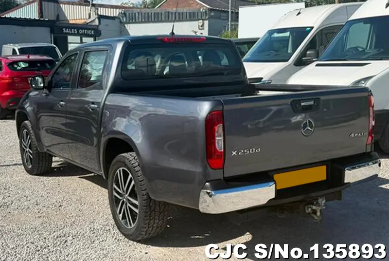 Mercedes Benz X-Class in Gray for Sale Image 1