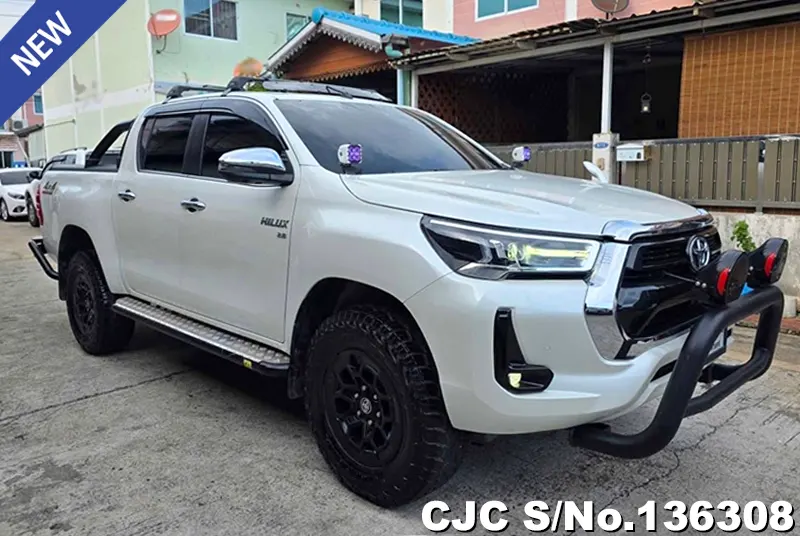 Toyota / Hilux / Revo