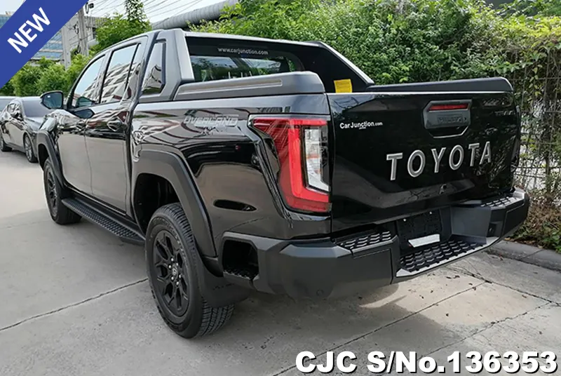 Toyota Hilux in Attitude Black Mica for Sale Image 1