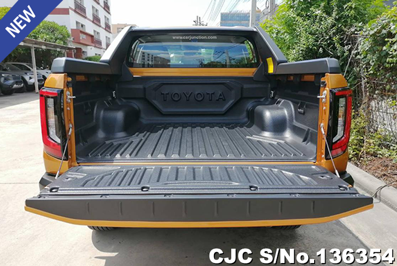 Toyota Hilux in Sulfer Metallic for Sale Image 10