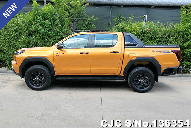 Toyota Hilux in Sulfer Metallic for Sale Image 7