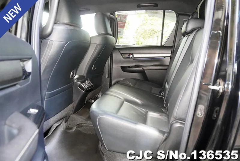 Toyota Hilux in Black for Sale Image 10