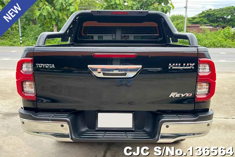 Toyota Hilux in Black for Sale Image 4