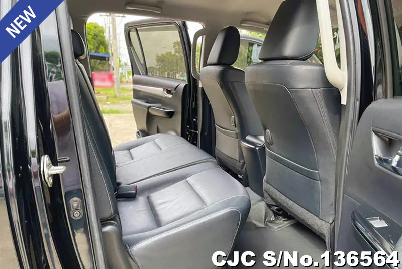 Toyota Hilux in Black for Sale Image 7