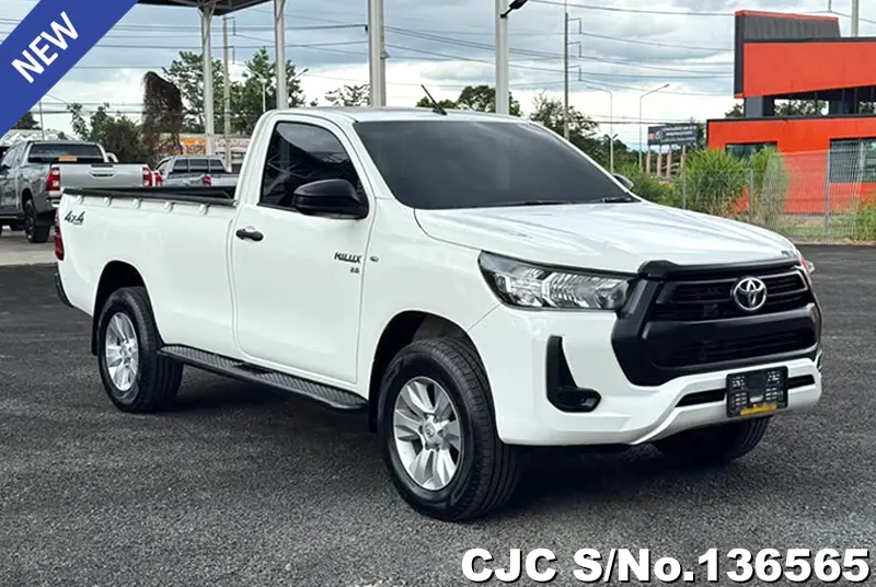 Toyota / Hilux / Revo