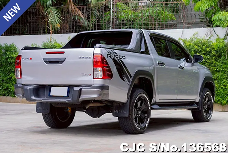 Toyota Hilux in Silver for Sale Image 2