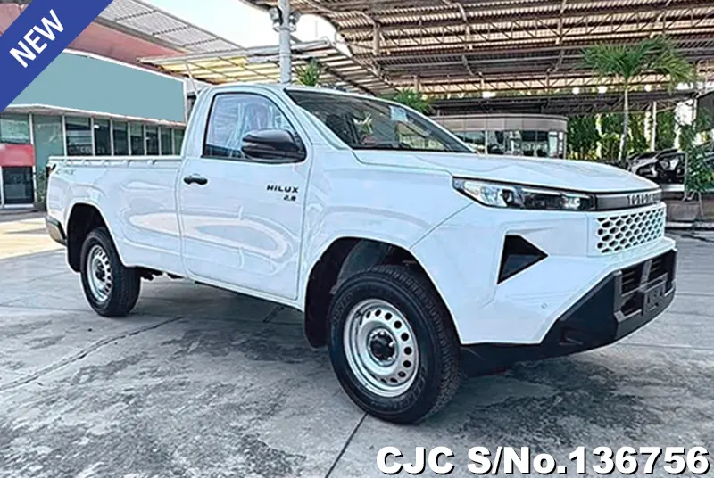 Toyota Hilux in Super White Ⅱ for Sale Image 0