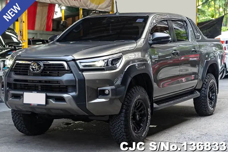 Toyota Hilux in Oxide Bronze Metallic for Sale Image 3