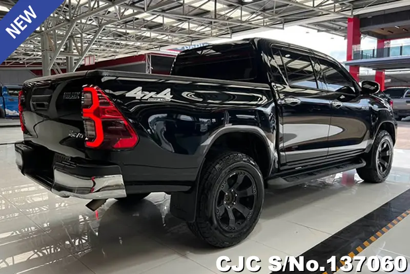 Toyota Hilux in Black for Sale Image 2
