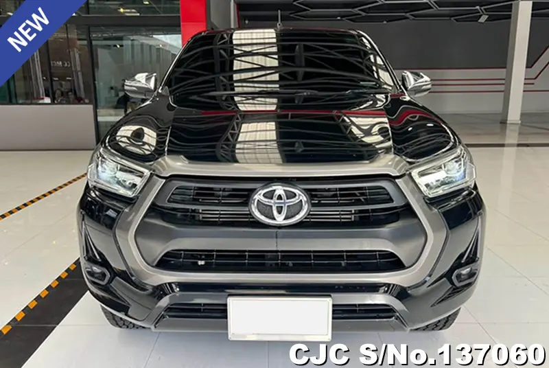 Toyota Hilux in Black for Sale Image 4
