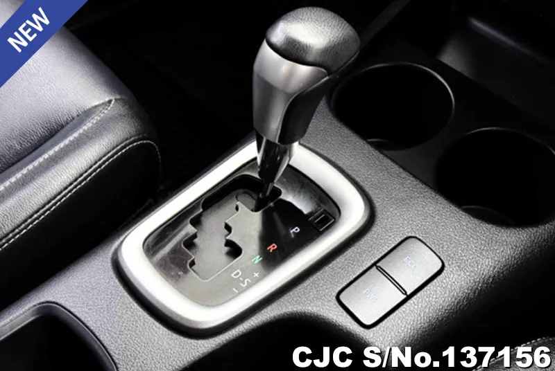 Toyota Hilux in Black for Sale Image 9