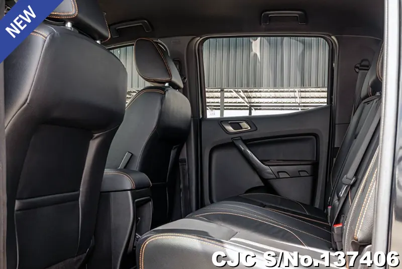 Ford Ranger in Black for Sale Image 12