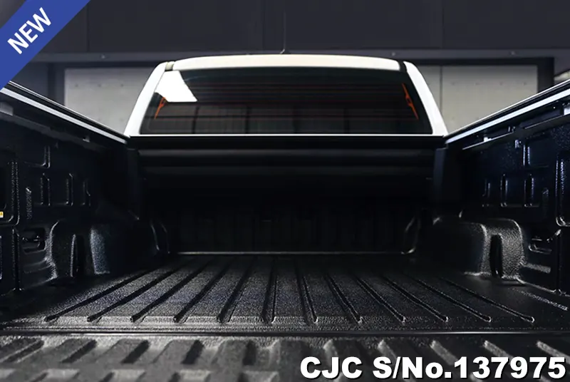 Ford Ranger in White for Sale Image 4