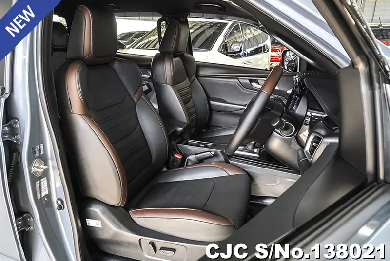 Isuzu D-Max in Gray for Sale Image 8