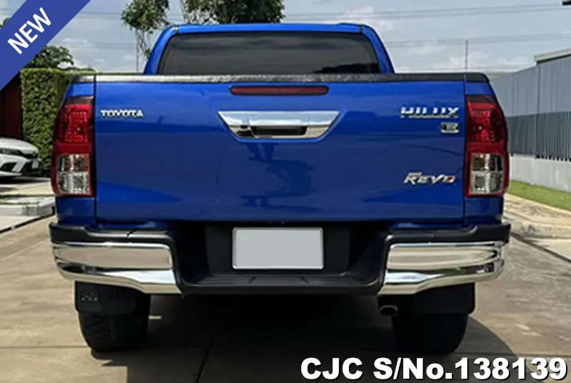 Toyota Hilux in Blue for Sale Image 3