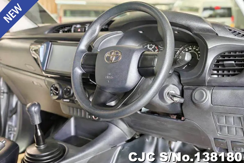 Toyota Hilux in Silver for Sale Image 7