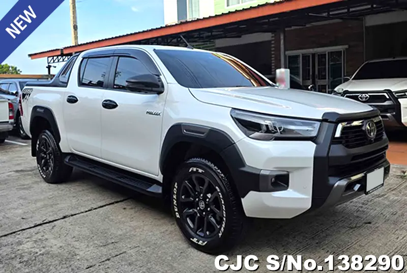 Toyota / Hilux / Revo Rocco