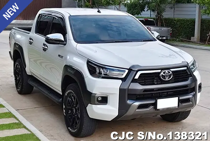 Toyota / Hilux / Revo