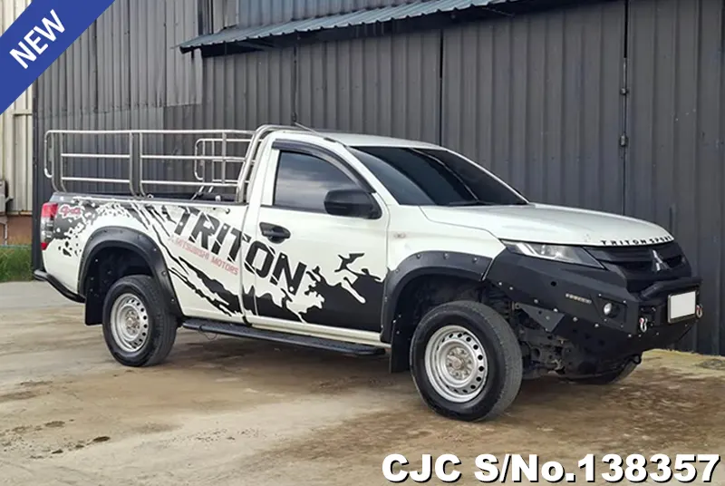 Mitsubishi / Triton