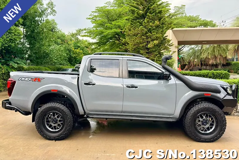 Nissan Navara in Stealth Grey for Sale Image 6