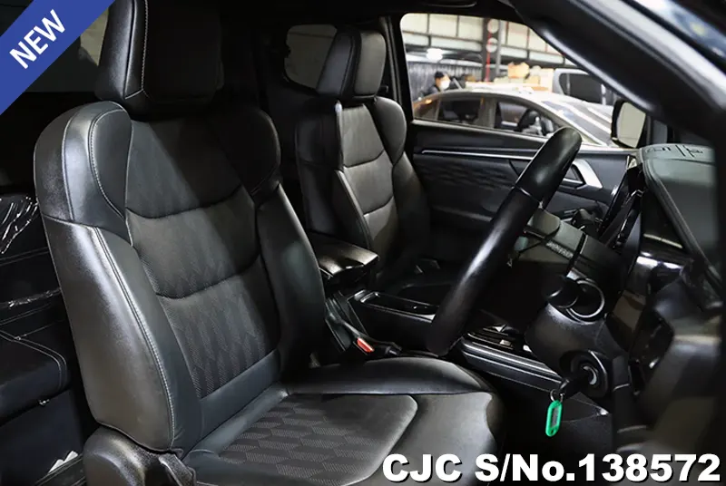 Isuzu D-Max in Black for Sale Image 7