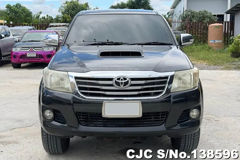 Toyota Hilux in Black for Sale Image 3