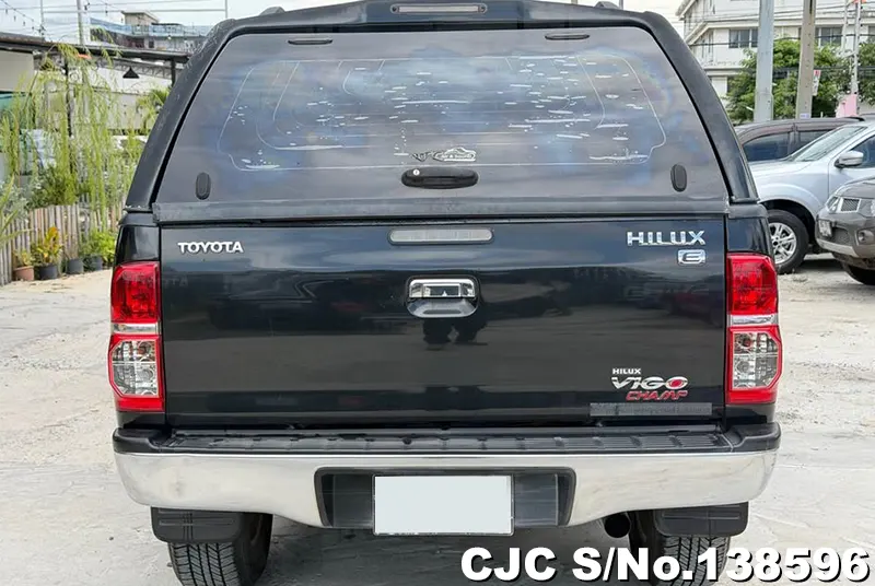 Toyota Hilux in Black for Sale Image 4