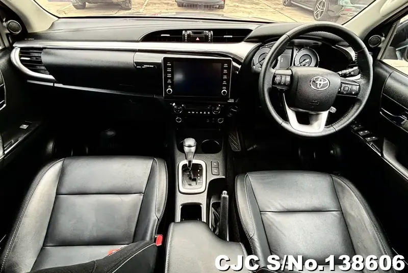 Toyota Hilux in Silver for Sale Image 8