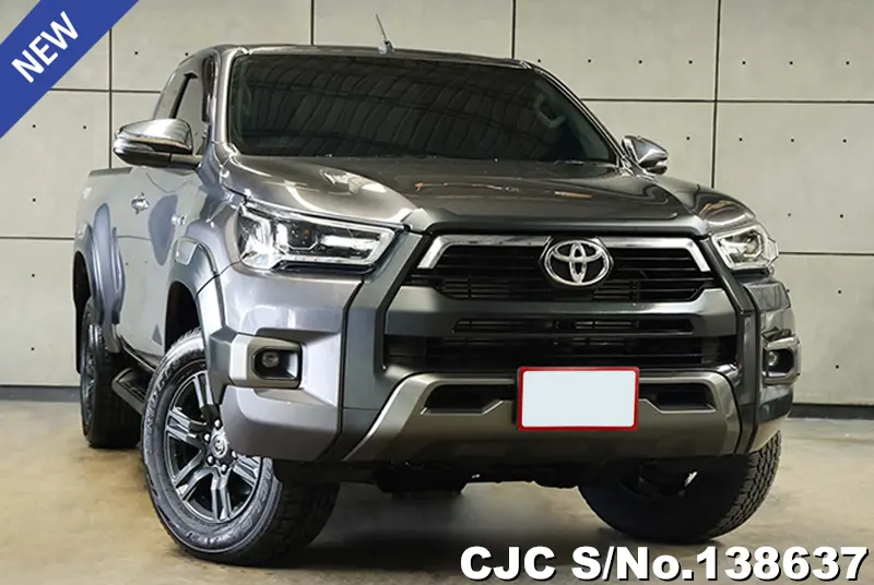 Toyota / Hilux / Revo