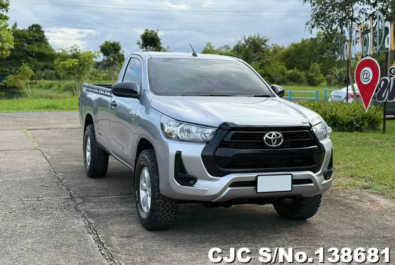 Toyota / Hilux / Revo
