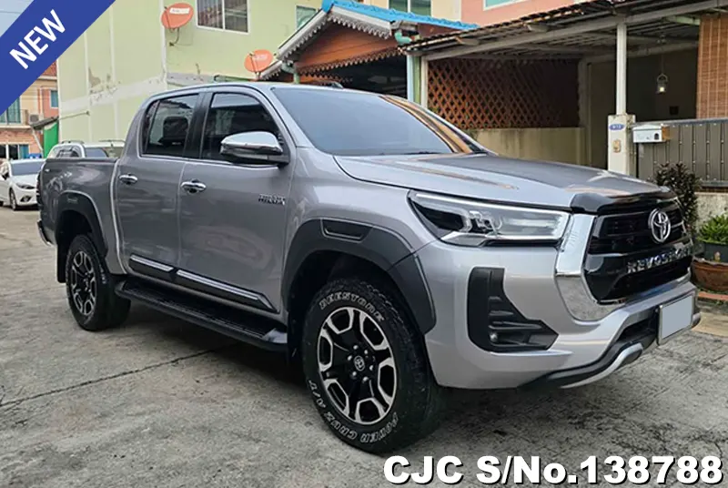 Toyota / Hilux / Revo