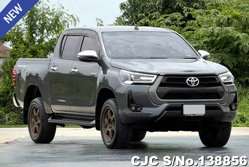 Toyota / Hilux / Revo