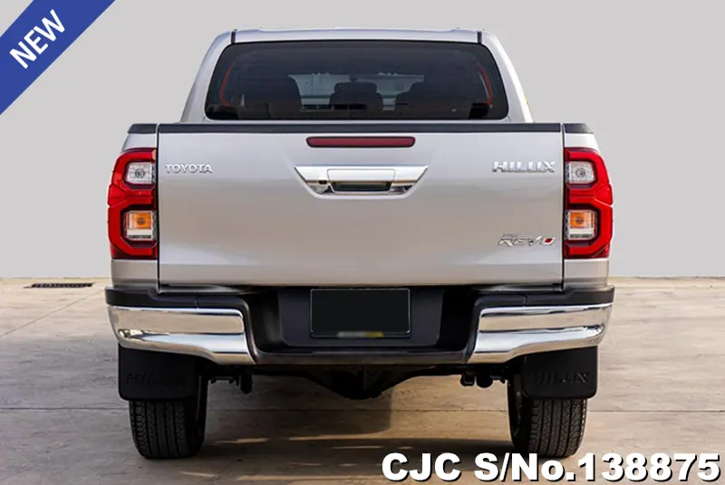 Toyota Hilux in Silver for Sale Image 6