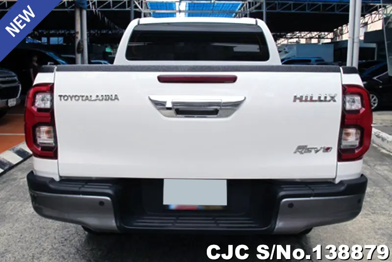 Toyota Hilux in White for Sale Image 5