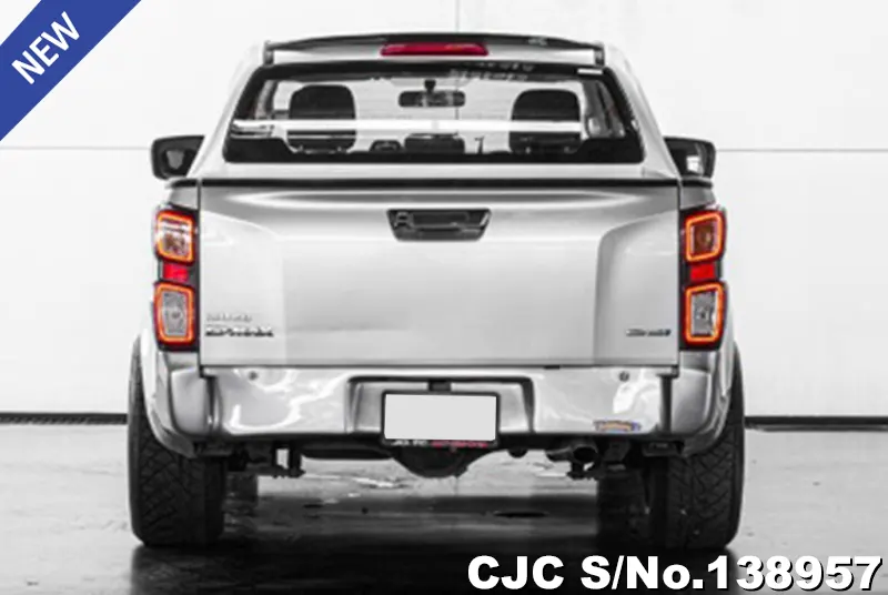 Isuzu D-Max in Silver for Sale Image 5