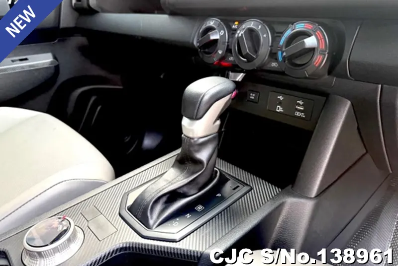 Mitsubishi Triton in Gray for Sale Image 11