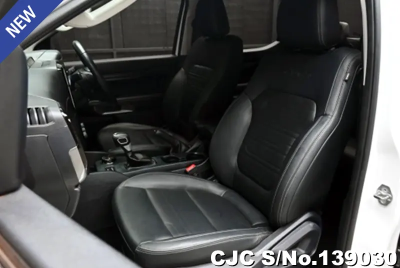 Ford Ranger in White for Sale Image 4
