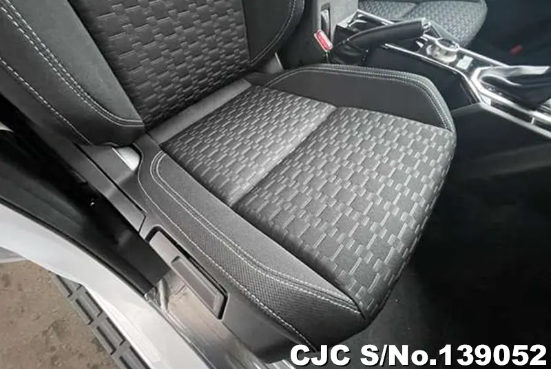 Mitsubishi Triton in White for Sale Image 12