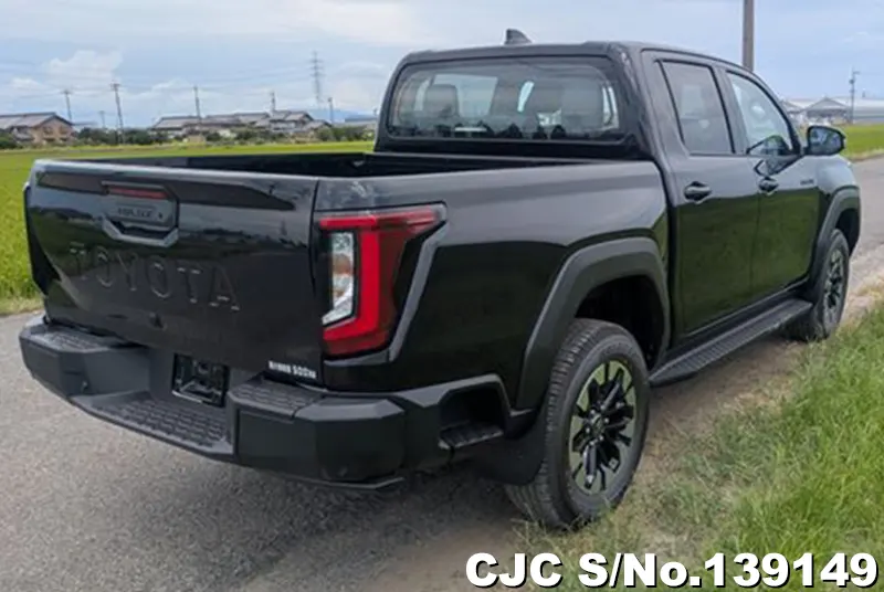 Toyota Hilux in Black for Sale Image 2