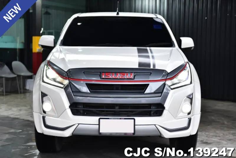 Isuzu D-Max in White for Sale Image 2