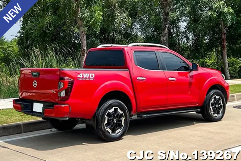 Nissan Navara in Red for Sale Image 2