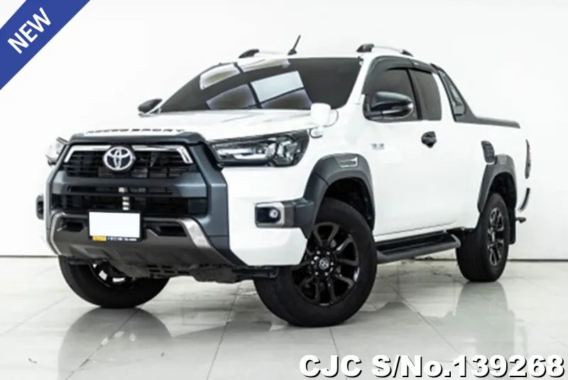 Toyota / Hilux / Revo Rocco