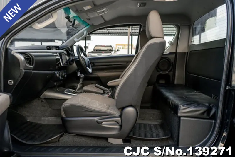 Toyota Hilux in Black for Sale Image 7
