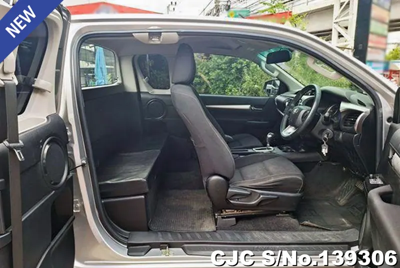 Toyota Hilux in Silver for Sale Image 7