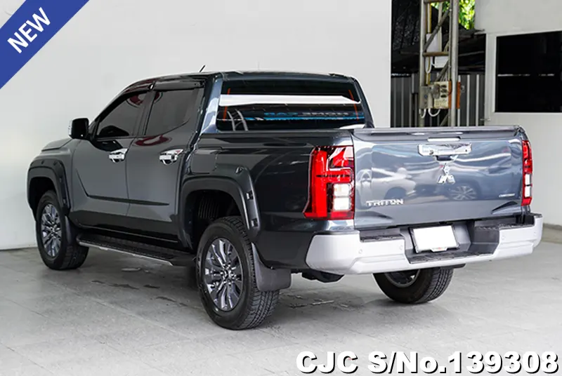 Mitsubishi Triton in Gray for Sale Image 1