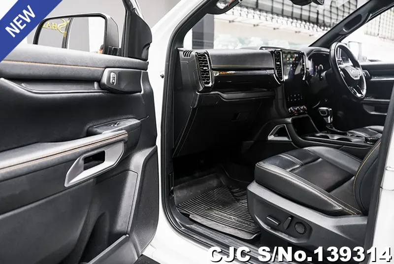 Ford Ranger in White for Sale Image 11
