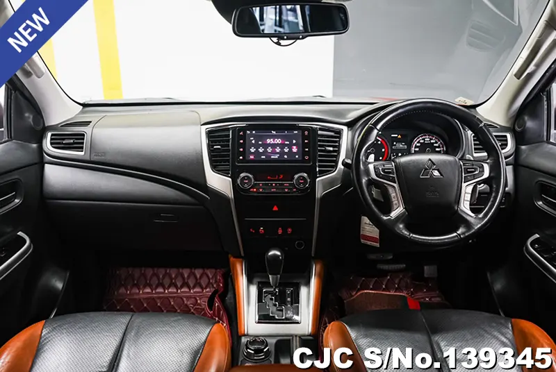 Mitsubishi Triton in Orange for Sale Image 8
